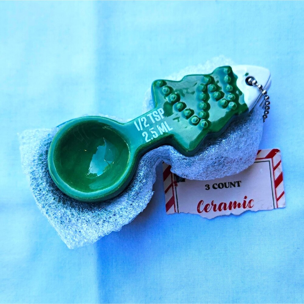 Newclassic Ceramic Christmas Tree Measuring Spoons Set 3pc Holiday Green Nested